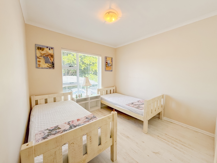 To Let 2 Bedroom Property for Rent in Goose Valley Western Cape